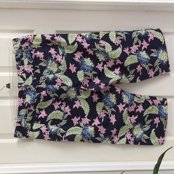 Sag Harbor Sport Woman Women's Tropical Bermuda Shorts Size 18W - Picture 5 of 7